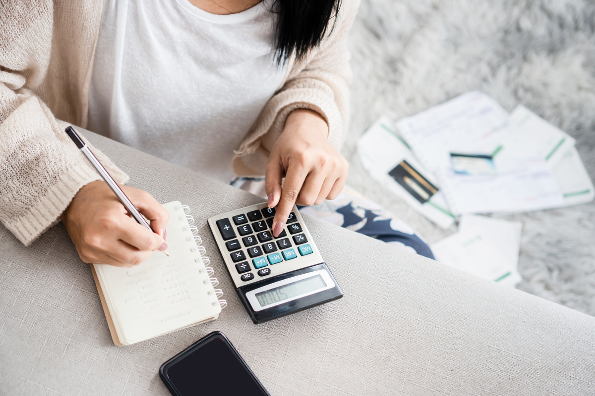 これから無職になる予定の方がお金を借りる方法